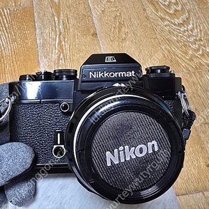 nikkomat 니코마트 EL 블랙 필름 카메라 + 니콘 MF 렌즈 NIKKOR-S Auto 50mm F1.4 non-Ai 렌즈구매 영수증 있어서 컴퓨존에서 3년 AS 가능합니다