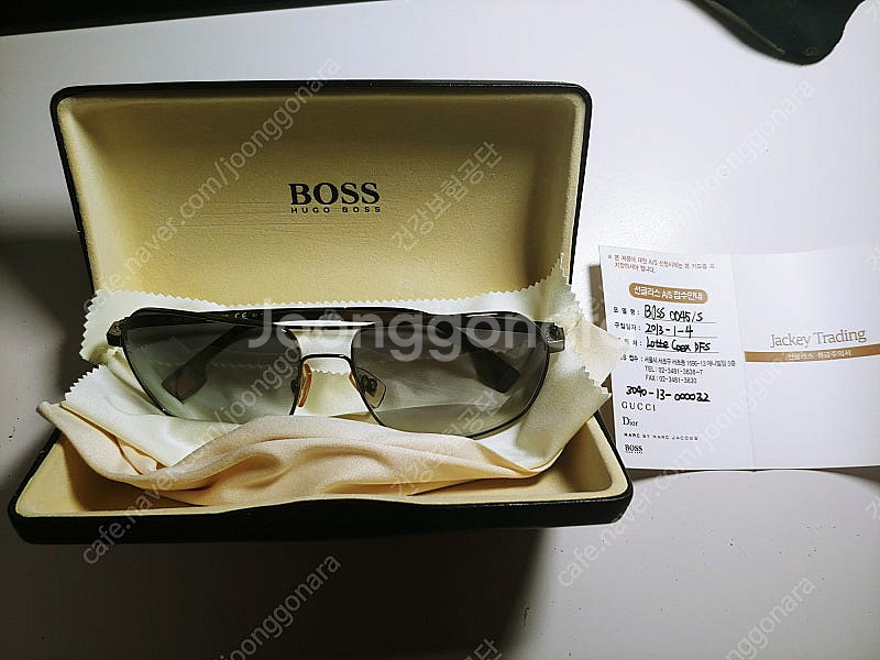 휴고 보스 BOSS 선글라스 판매합니다. // #보테가베네타#샤넬#루이비통#프라다#생로랑--0