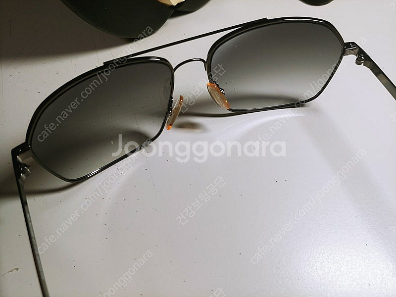 휴고 보스 BOSS 선글라스 판매합니다. // #보테가베네타#샤넬#루이비통#프라다#생로랑--7