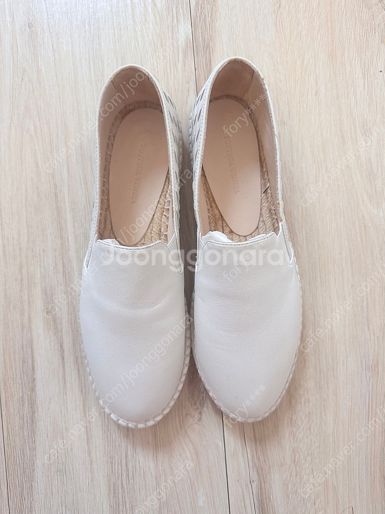 [보테가베네타] 에스파드류 슬립온 새상품--1