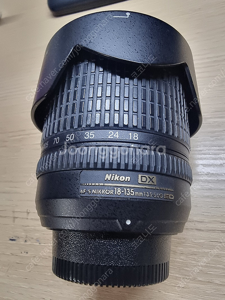 니콘 DX 18-135mm 3.5-5.6 ED--0