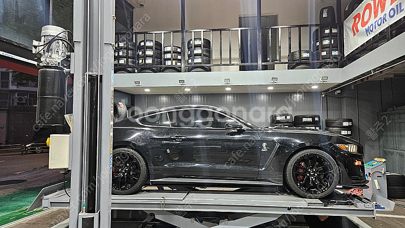 2015 머스탱 GT 낮은 키로수 GT500 튜닝--4