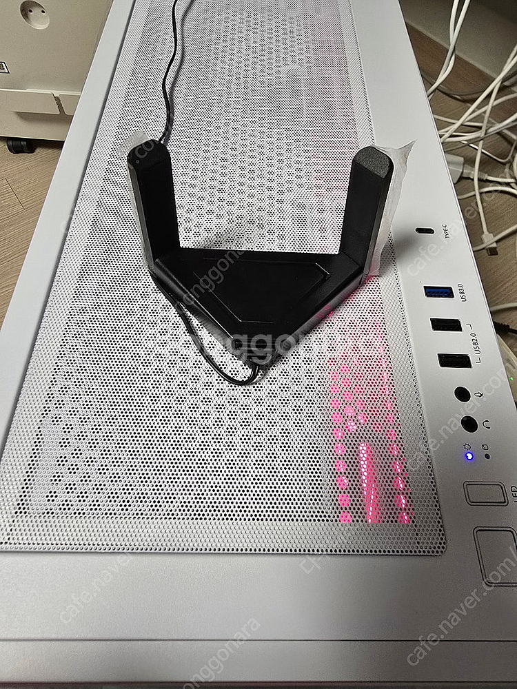 화이트감성 14600kf 3070 ssd 1tb ddr...--8