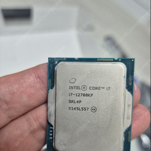 i7 12700KF, msi pro z690-A ddr4, 잘만 TERAMAX 1000W , 팀그룹 DDR4 16GB x2 팝니다.