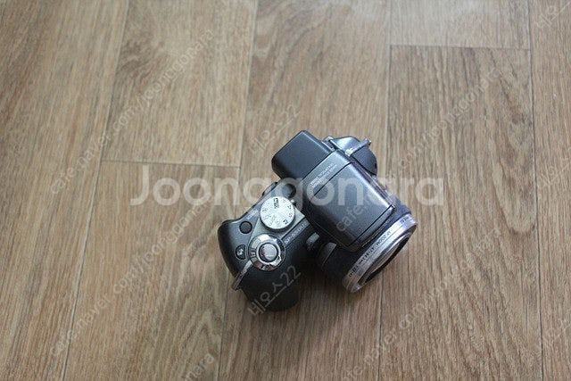 올림푸스 하이엔드 SP-550UZ 18X줌 디카팝니다....--1