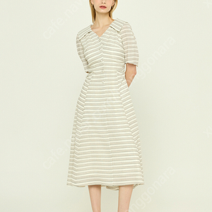 미샤 실크 스트라이프 오픈카라 원피스 (미착용품)