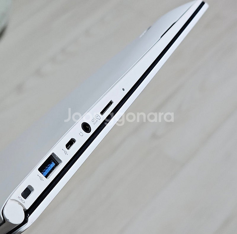 LG 그램 14Z960 정상작동 부품용 판매합니다--3
