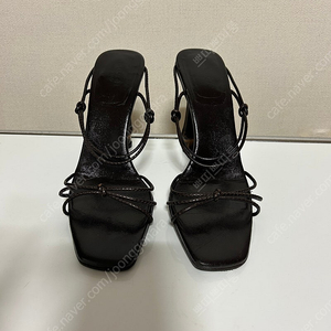 구찌 뱀부 힐 샌들(타 사이트 마일리지 결제 안함)