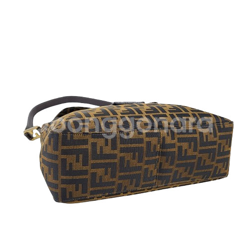 정품 빈티지 FENDI 펜디 FF주카 숄더백--5