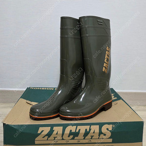 자크다스(zacats) 카키 270