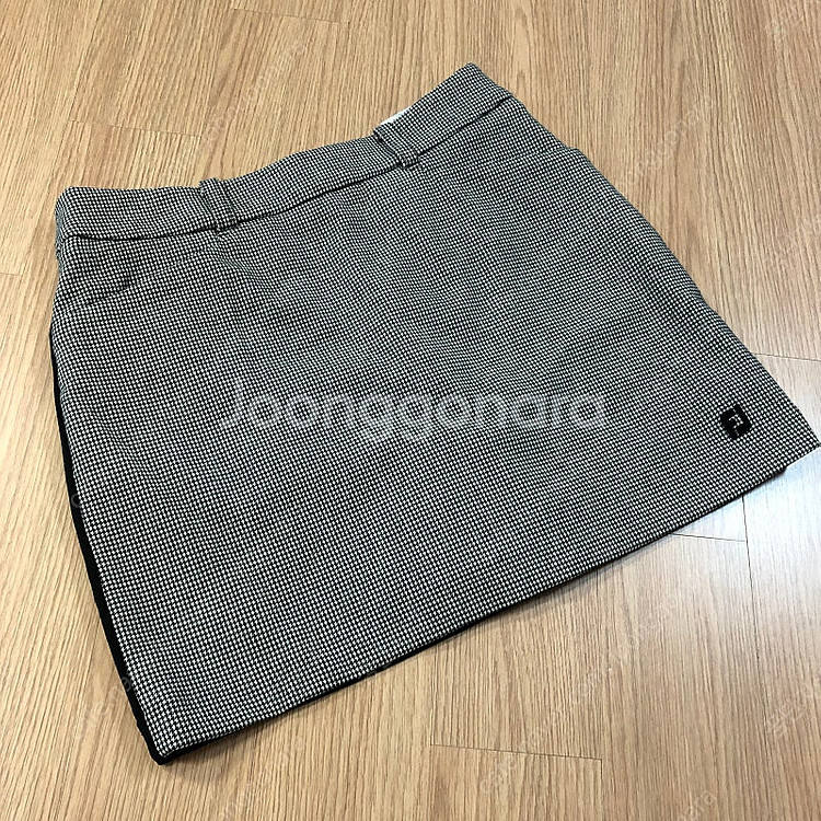풋조이 체크 골프 스커트 치마바지 (정품) 허리26정도...--0