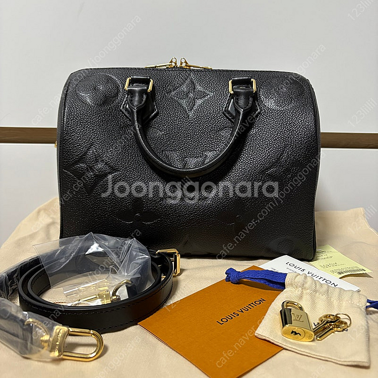 루이비통 스피디 반둘리에25 앙프렝뜨 블랙 1회착용 풀...--0