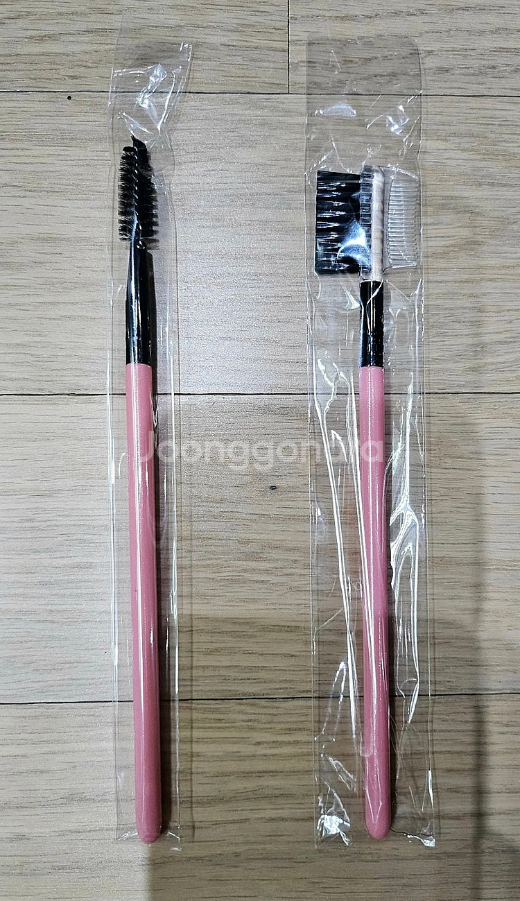 [새제품] 키스미 마스카라 & 아이팔레트 & 눈썹정리 ...--4