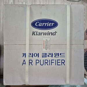캐리어 클라윈드 공기청정기입니다