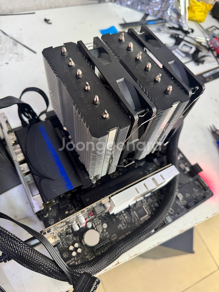 인텔 i7 13600KF + ASRock B760M PG Riptide D5 + 써멀라이트 2열 듀얼타워 ( 서비스...--1