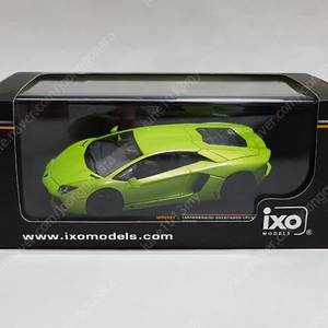 1/43 익소 ixo 람보르기니 아벤타도르 LP700-4 2012 그린 다이캐스트 모형차 팝니다