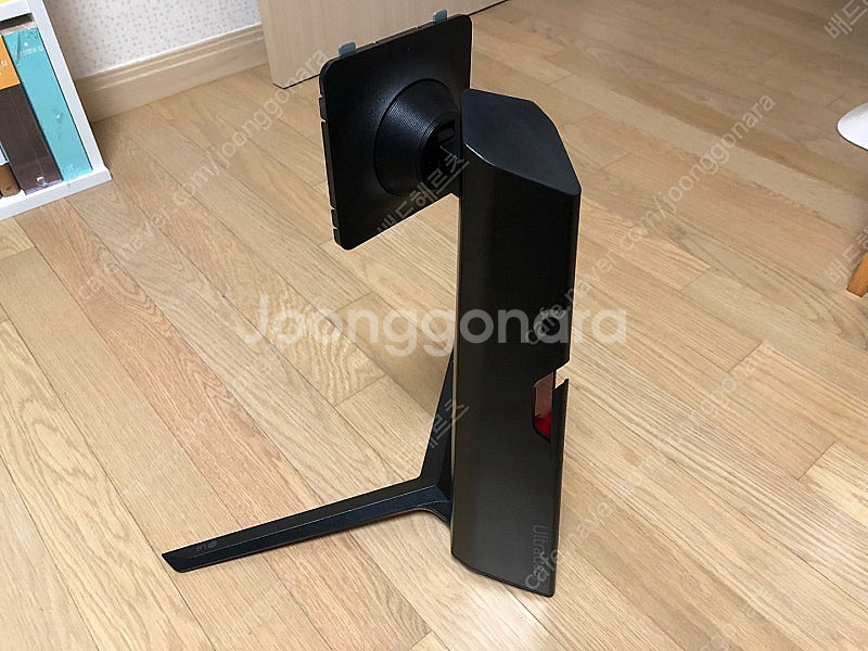 LG 울트라기어 게이밍모니터 27GP95R 팝니다!--3
