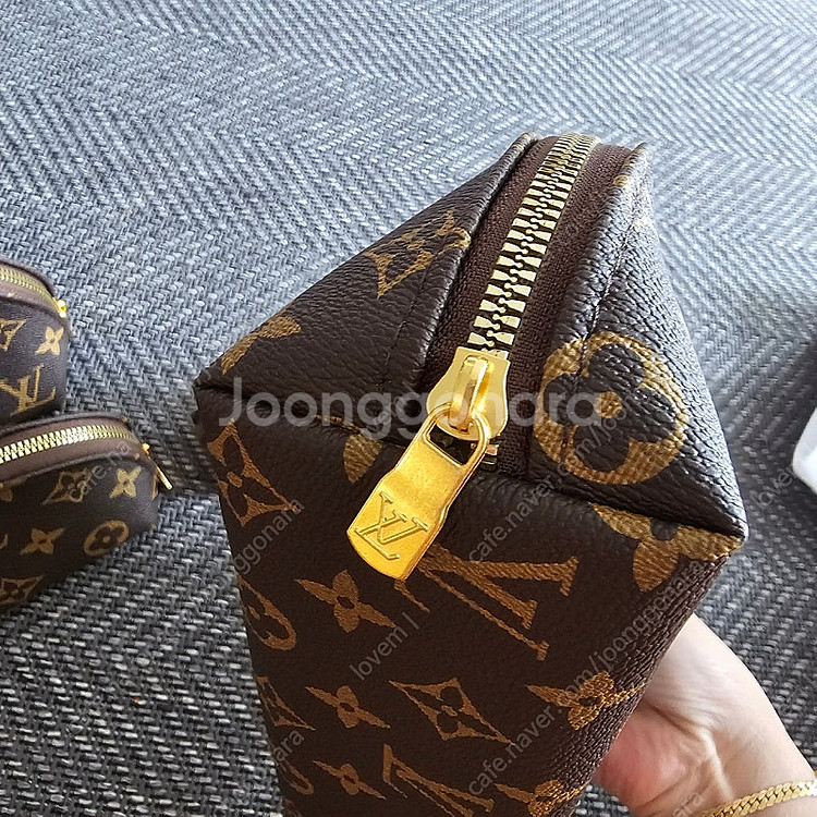 루이비통파우치4종셋트--1