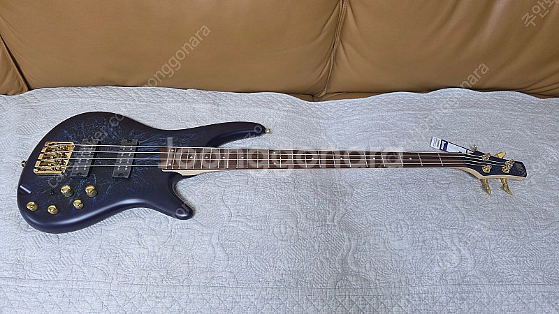 베이스기타 Ibanez SR300EDX 신품급 판매합니...--2