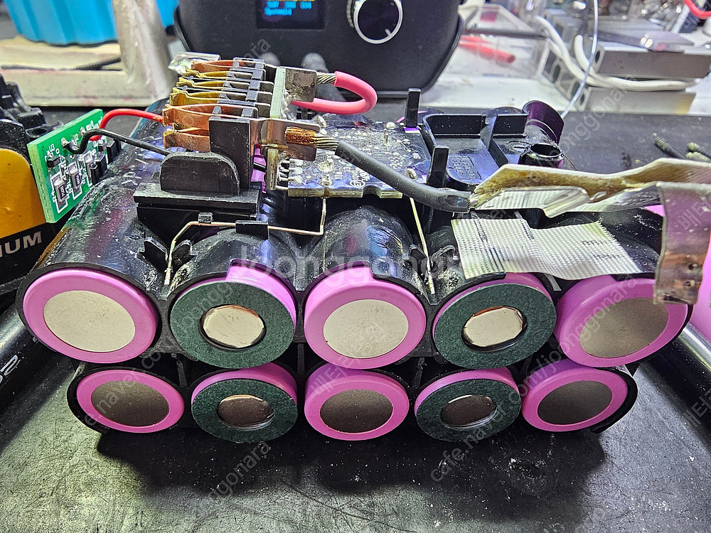 마끼다 밀워키 디월트 등등 각종 리튬배터리 수리해드립니다--2