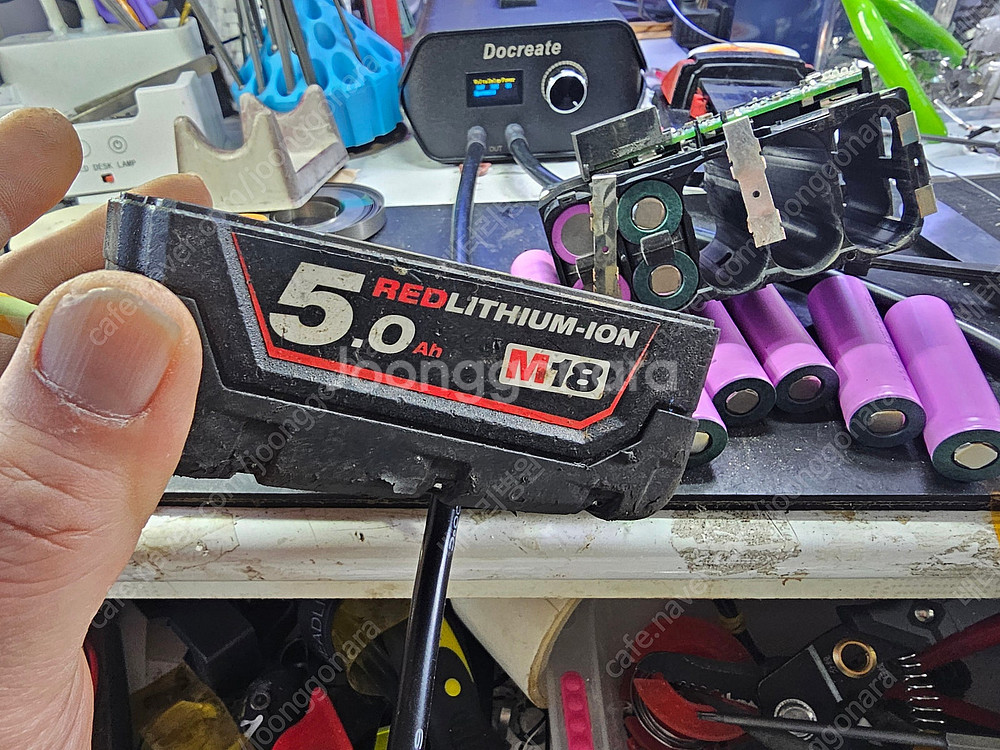 마끼다 밀워키 디월트 등등 각종 리튬배터리 수리해드립니다--3
