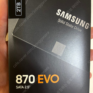 미개봉 870 EVO 2TB 1개 판매합니다. 개당금액