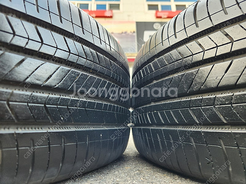 [판매] 기아 올뉴 K7 19인치 순정휠 타이어 세트 팝니다. 245 40 19--8