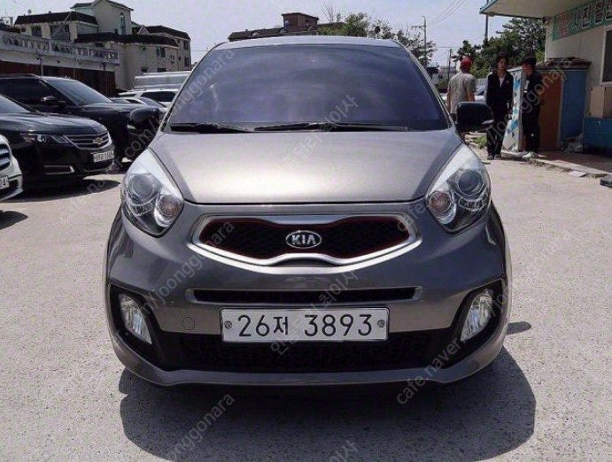 모닝중고차 연식대비 짧은 주행거리 기아 올 뉴모닝 가솔린 이미지