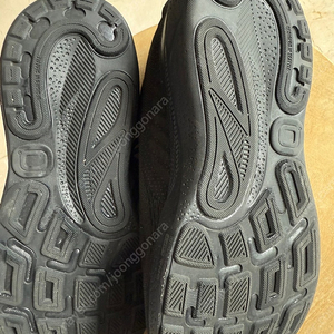 브룩스(Brooks) 아드레날린 GTS24 블랙 275