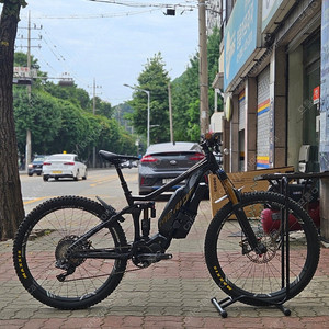 (가격인하)메리다 이원식스티 900e s사이즈 판매합니다 emtb e-mtb 전기자전거 전기산악 자전거