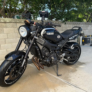 18년식 야마하 xsr900 옵션다수 판매합니다.