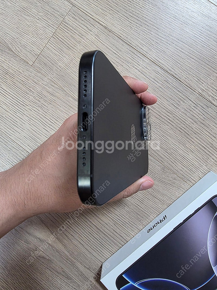 아이폰 16 프로맥스 블랙 1TB 자급제 팝니다--7