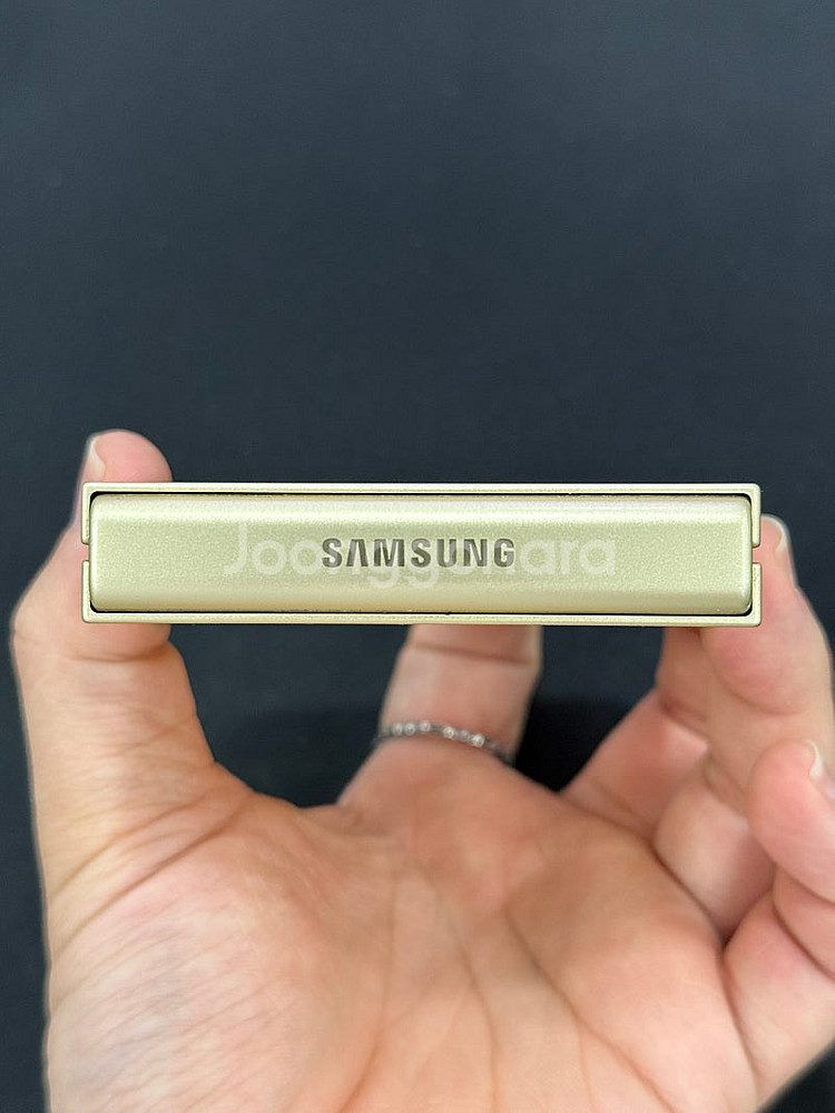 갤럭시Z플립6 옐로우 256GB F741 45만원 깨끗...--4