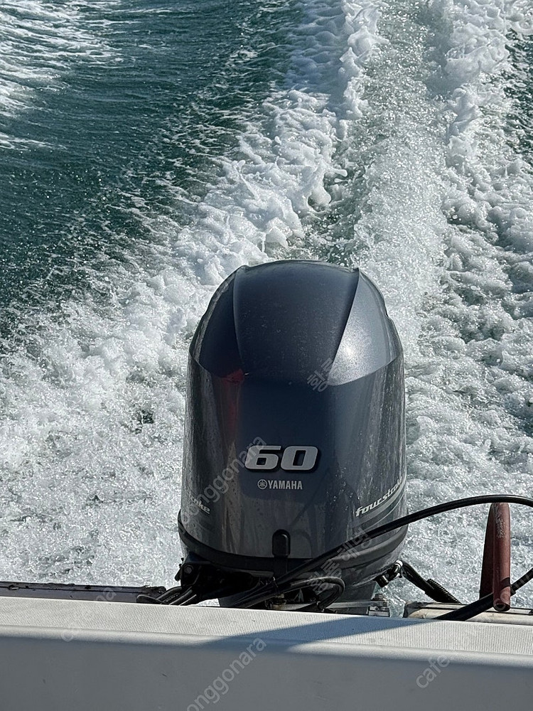 야마하 60마력 선외기 레저보트 이미지