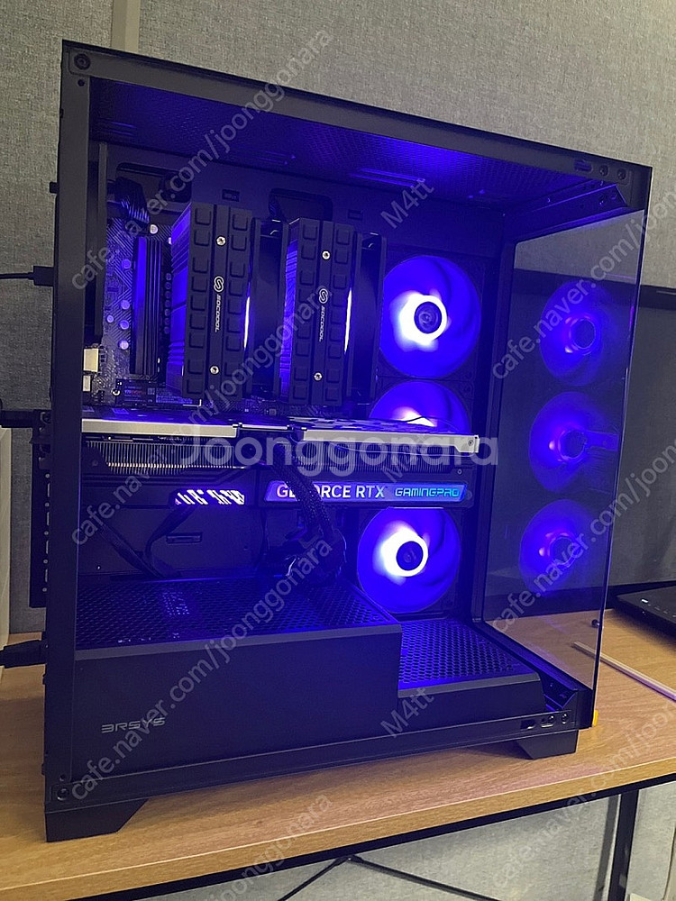 7800x3D 4070 고사양 완본체 판매합니다.--0