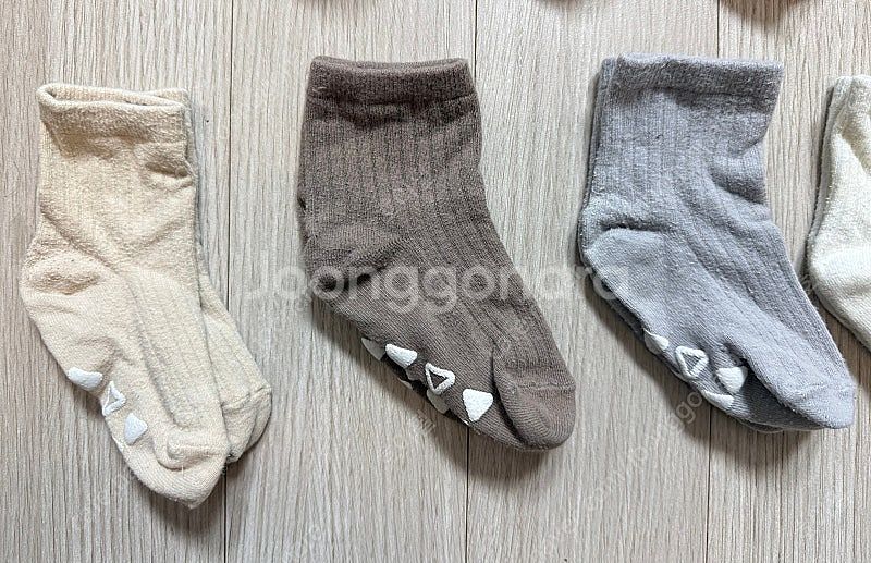 아기 여름, 봄 가을 양말 판매합니다.--2