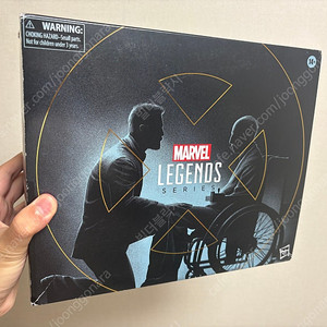 마블레전드 로건 찰스 sdcc 2팩
