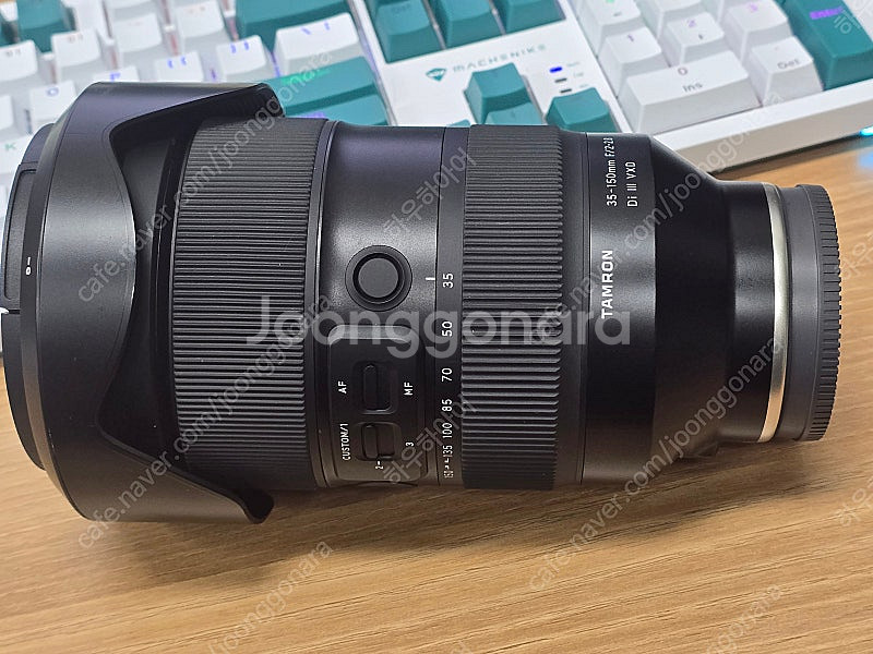 탐론 35-150 f2-2.8 소니마운트 판매합니다.--1