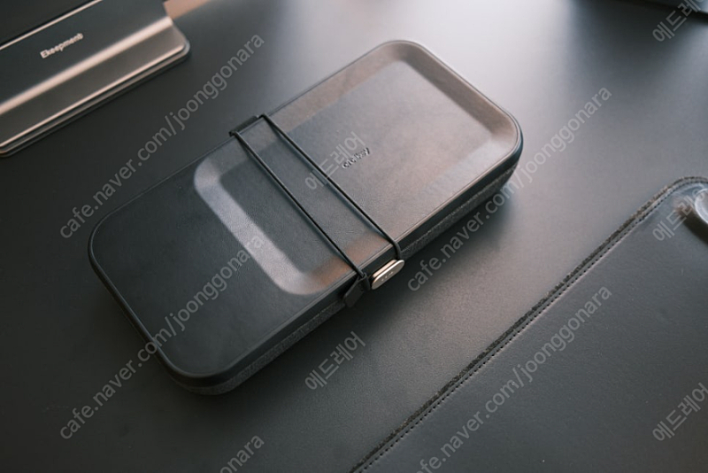 오비키 네스트 오거나이저 v1 블랙 무선충전--6