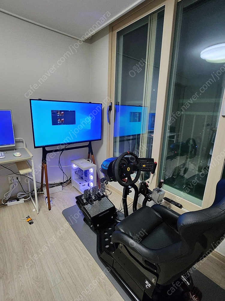 T300 rs 페라리 + Tlcm 패달 +거치대 팝니다 이미지