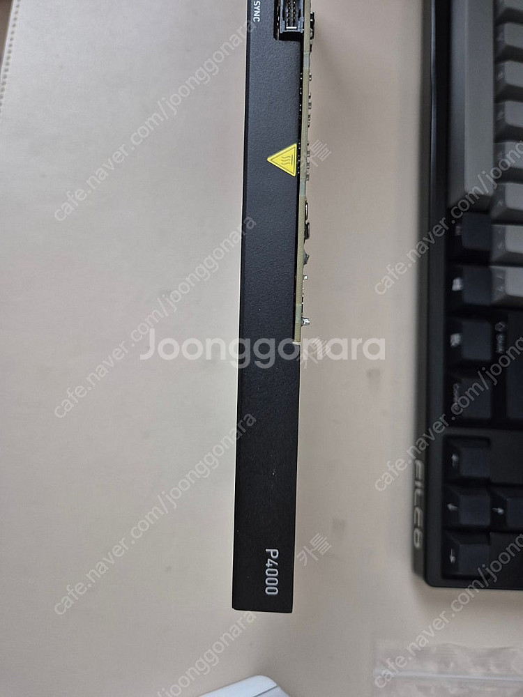 쿼드로 p4000--1