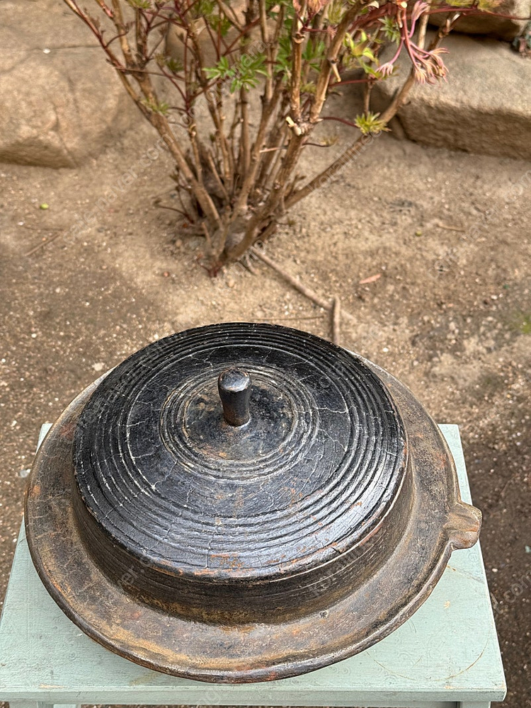 국산 무쇠솥 23 이미지