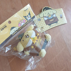 미개봉 컴포즈커피 산리오 폼폼푸린 콜라보 인형 키링