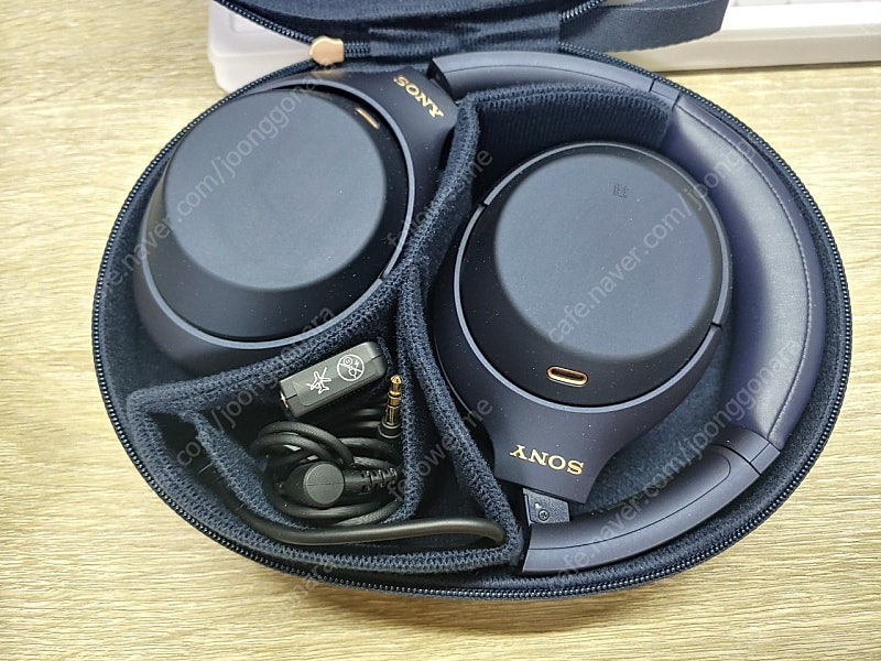 wh-1000xm4 미드나잇블루 이미지