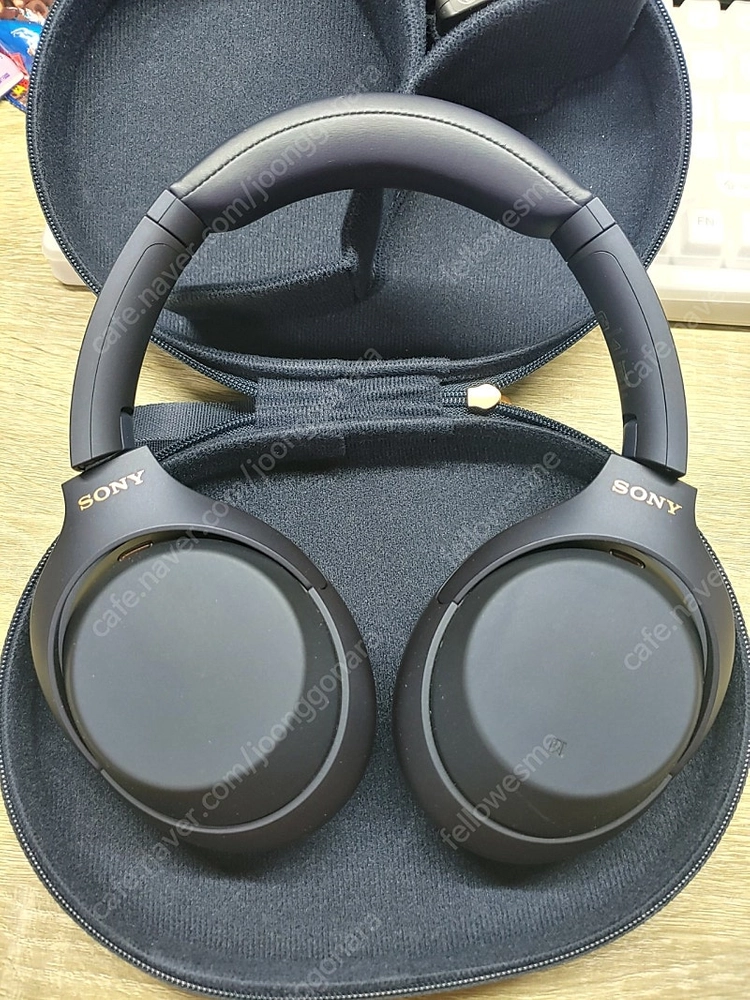 wh-1000xm4 미드나잇블루 이미지