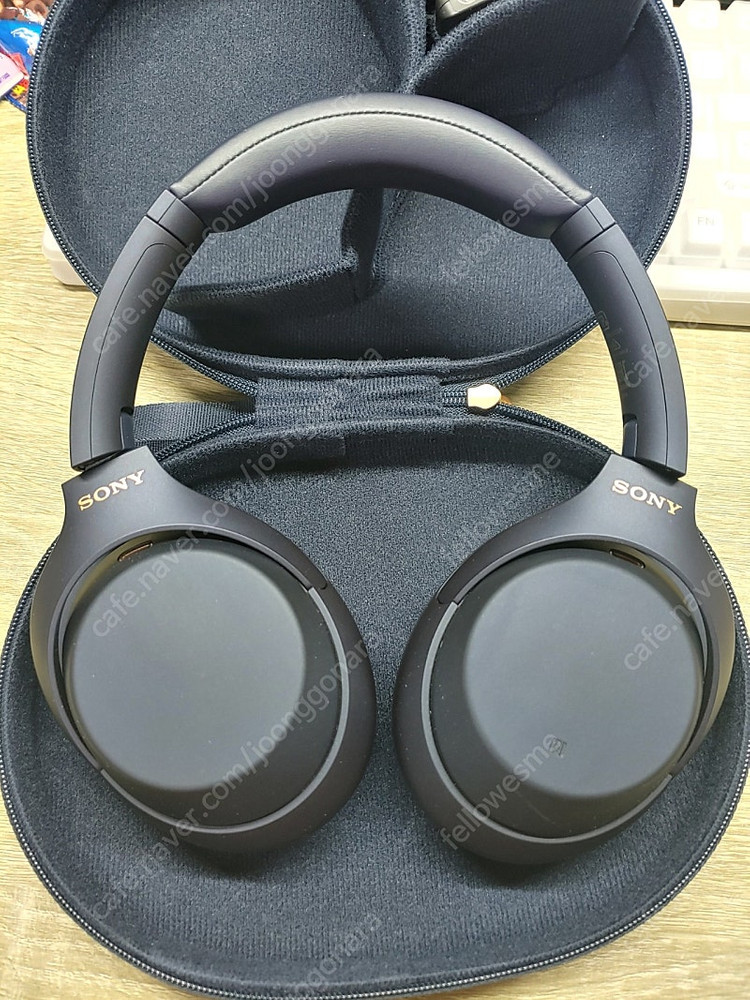 wh-1000xm4 미드나잇블루 이미지