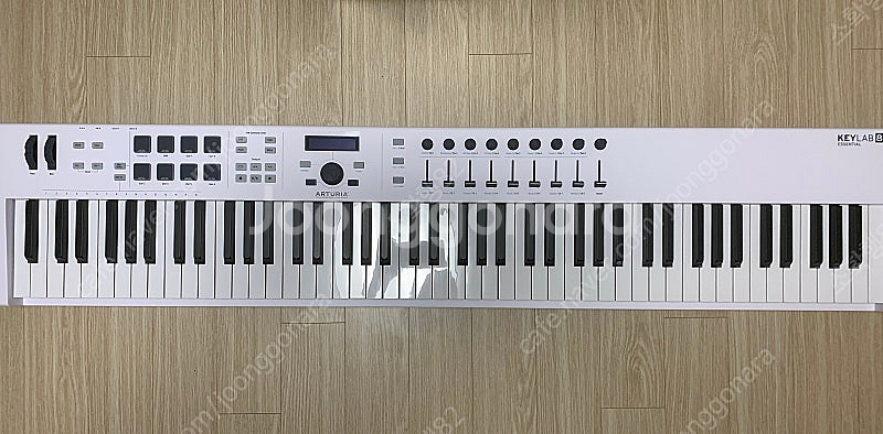 arturia key essential keylab 8...--0