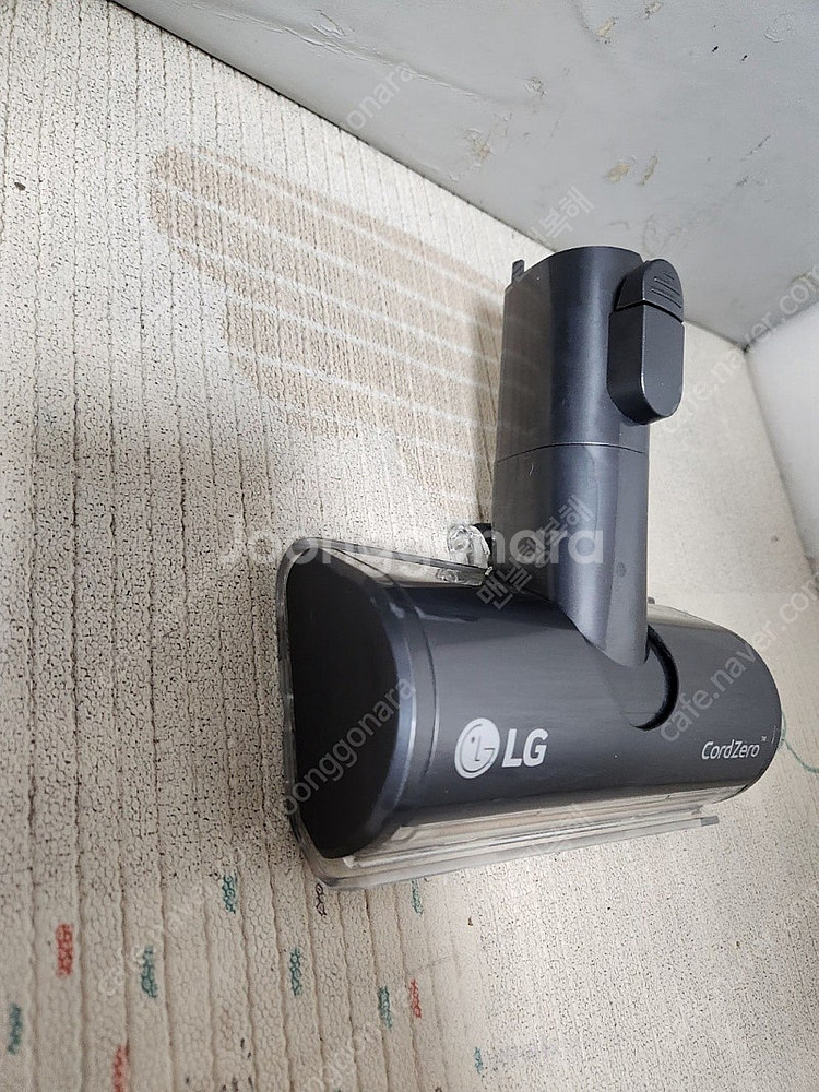 LG 코드제로 A9 침구브러쉬 3만원--1
