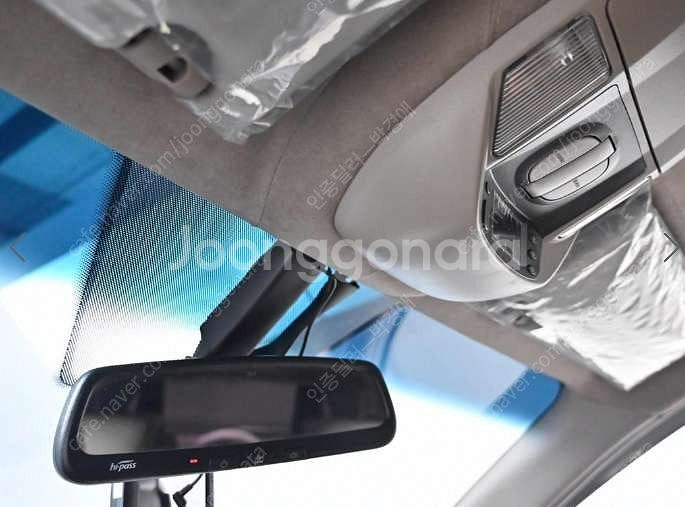 중고차 코란도 투리스모 2.0 샤토 4WD 9인승 부부...--6