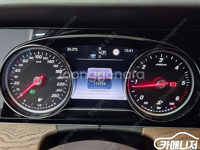 [벤츠]E-클래스 W213 E220d 4MATIC 익스...--6